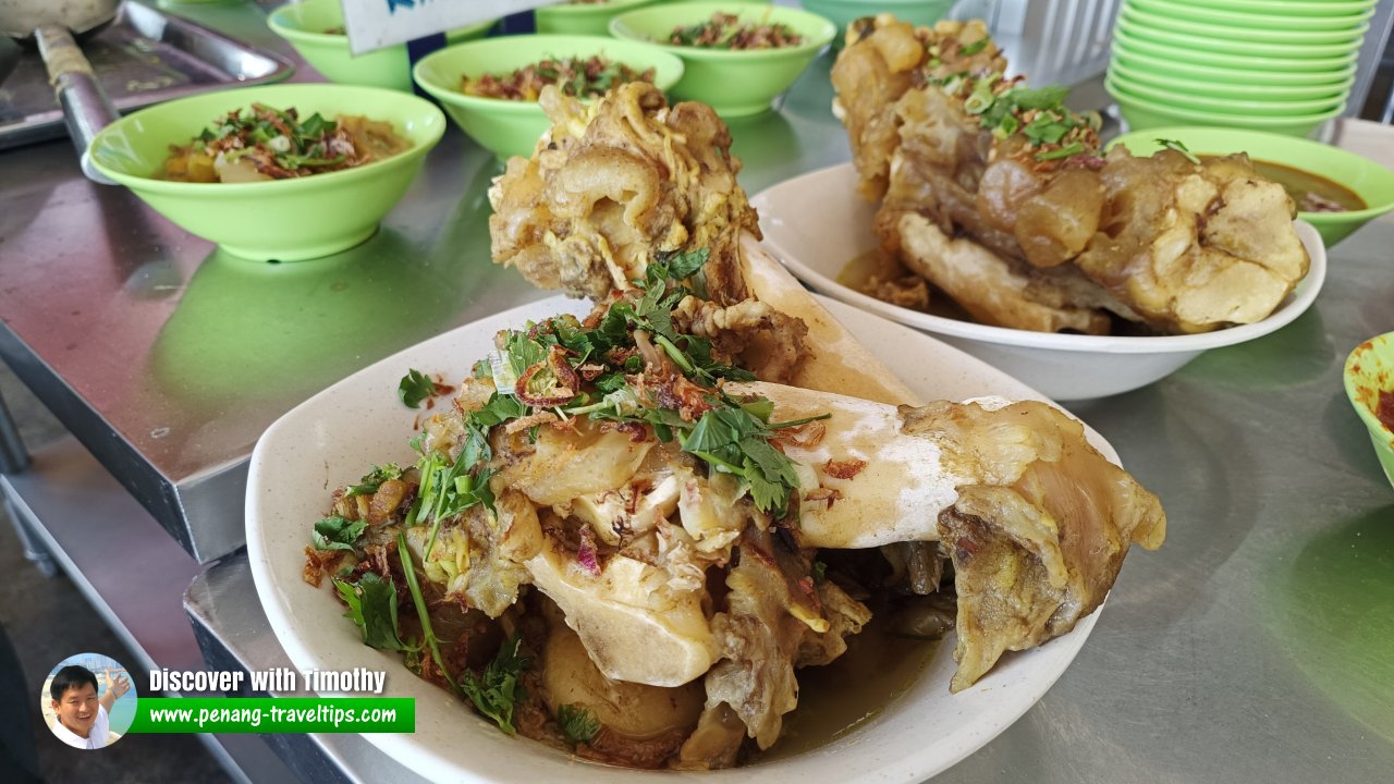 Restoran Ikan Bakar Din, Kepala Batas, Seberang Perai