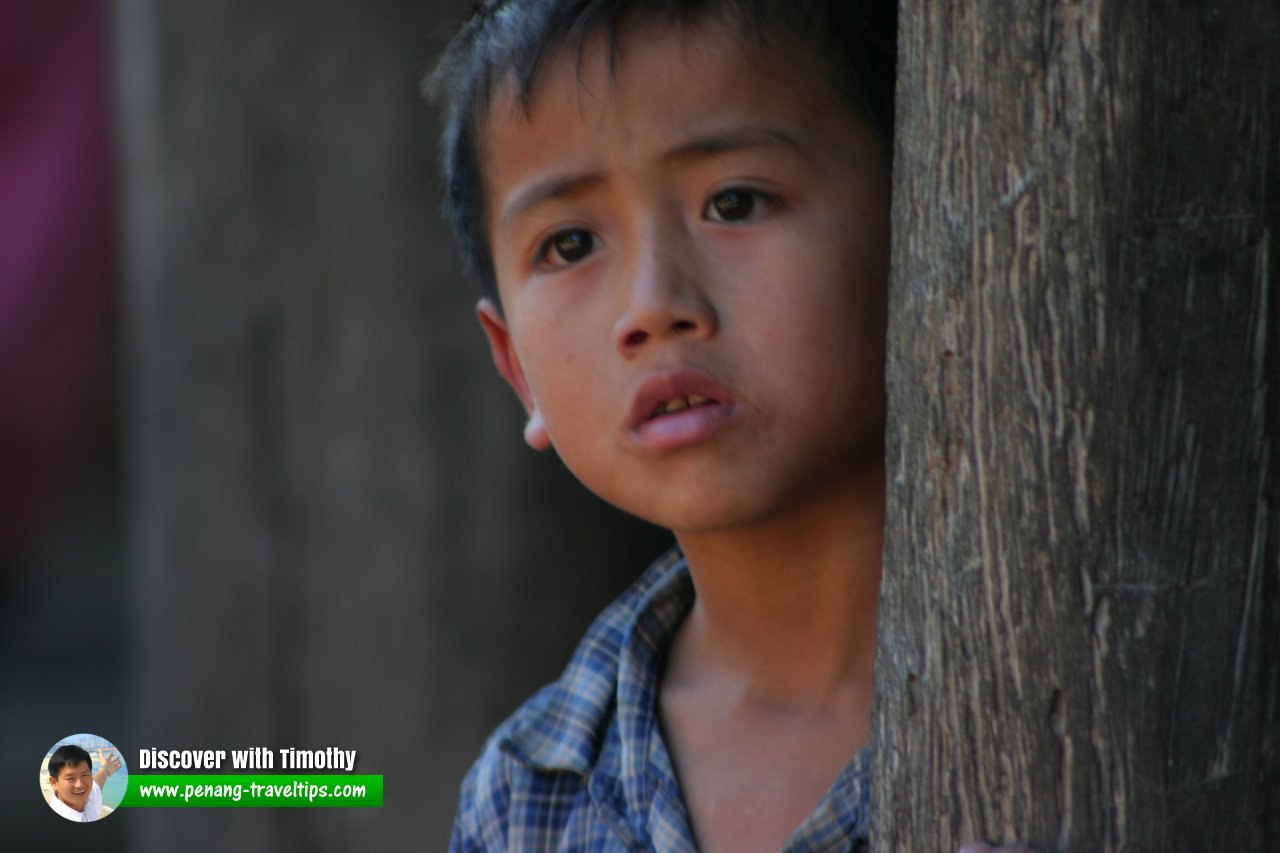 Ban Muang Keo, Laos