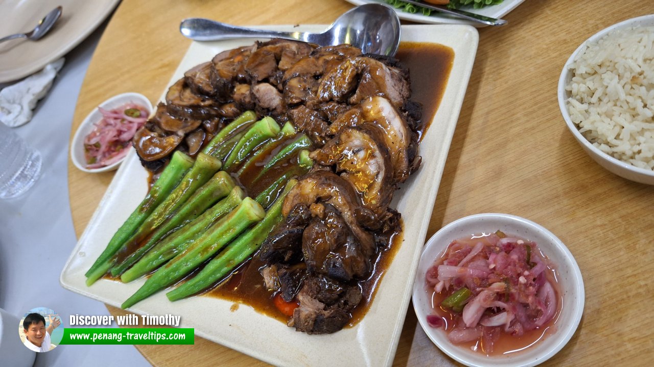 Hainanese Delights Restaurant