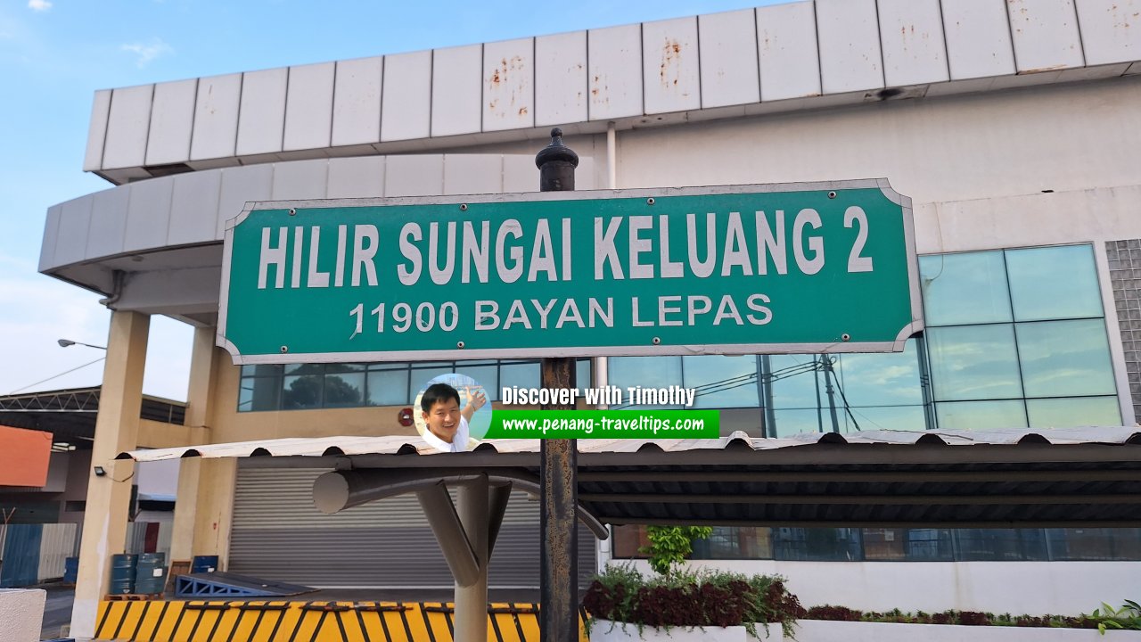 Hilir Sungai Keluang 2 roadsign