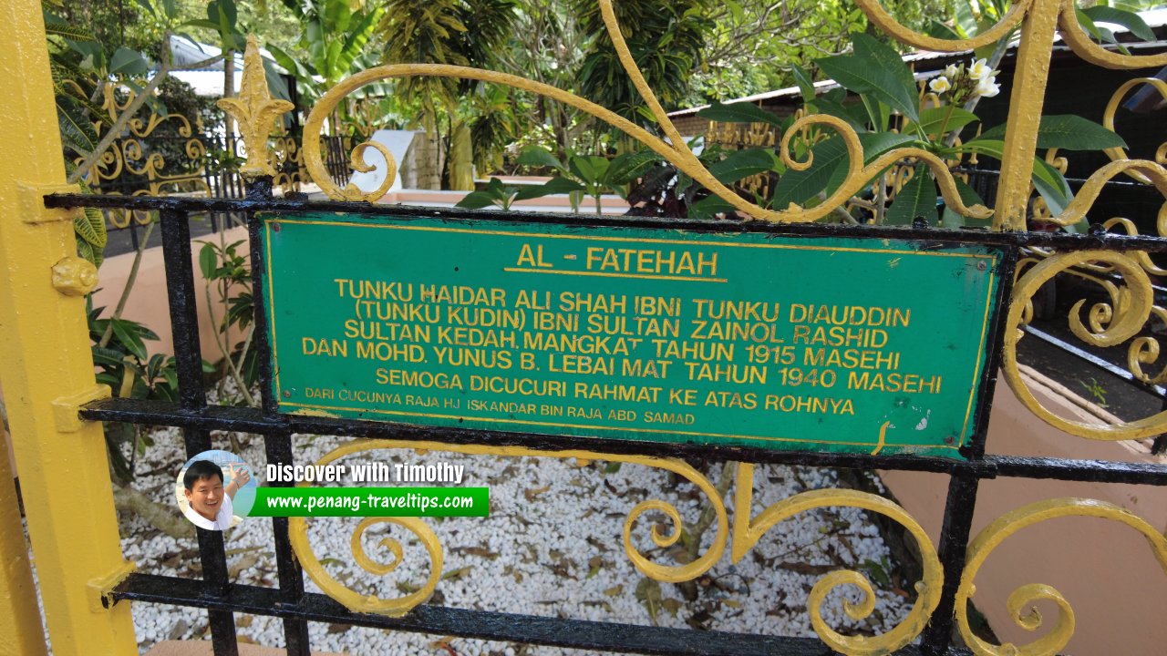 Makam Tunku Haidar Ali Shah, Pulau Sayak, Kedah