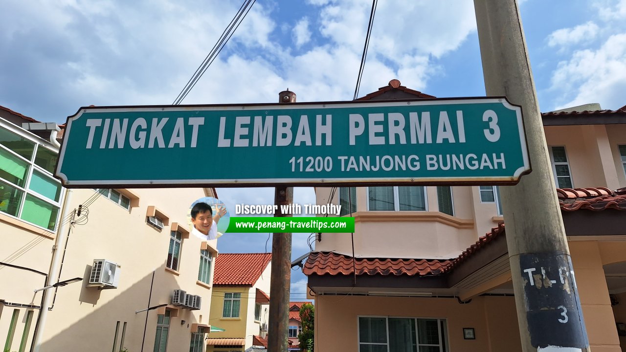 Tingkat Lembah Permai 3 roadsign