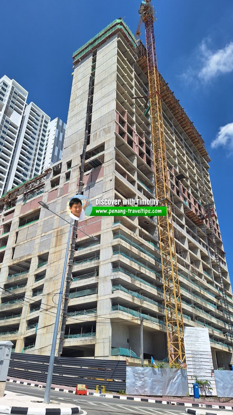 Hompton Airport Hotel under construction