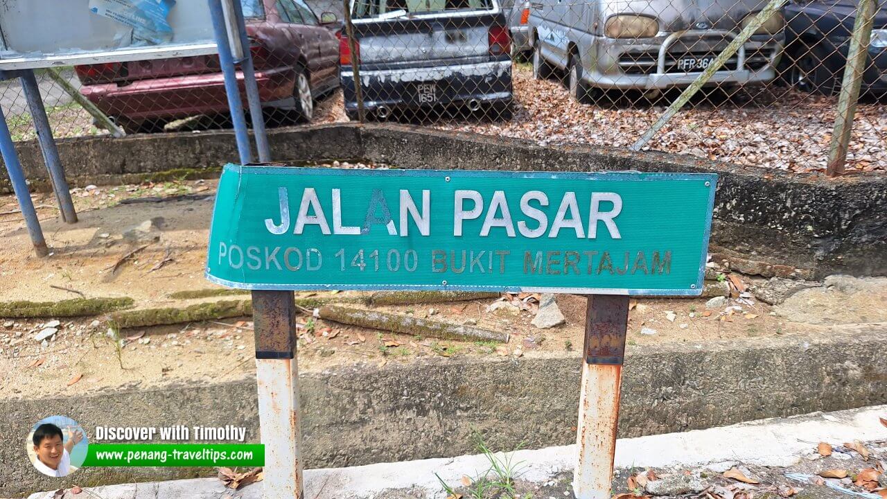 Jalan Pasar roadsign, Permatang Tinggi