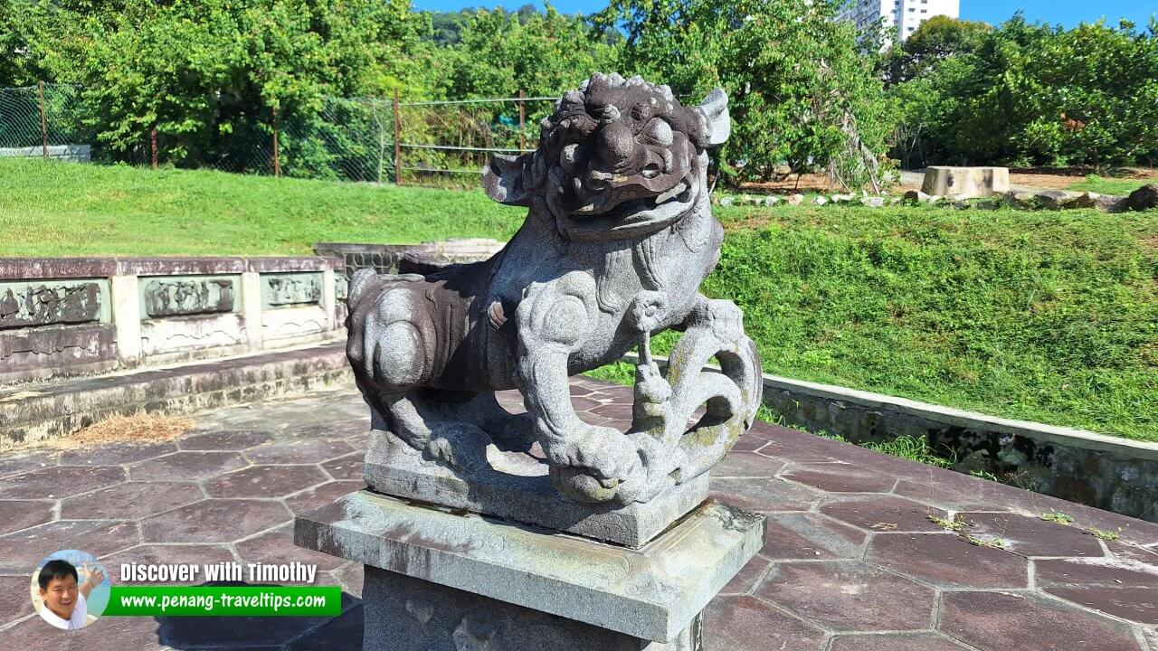 Kapitan Chung Keng Quee's Tomb