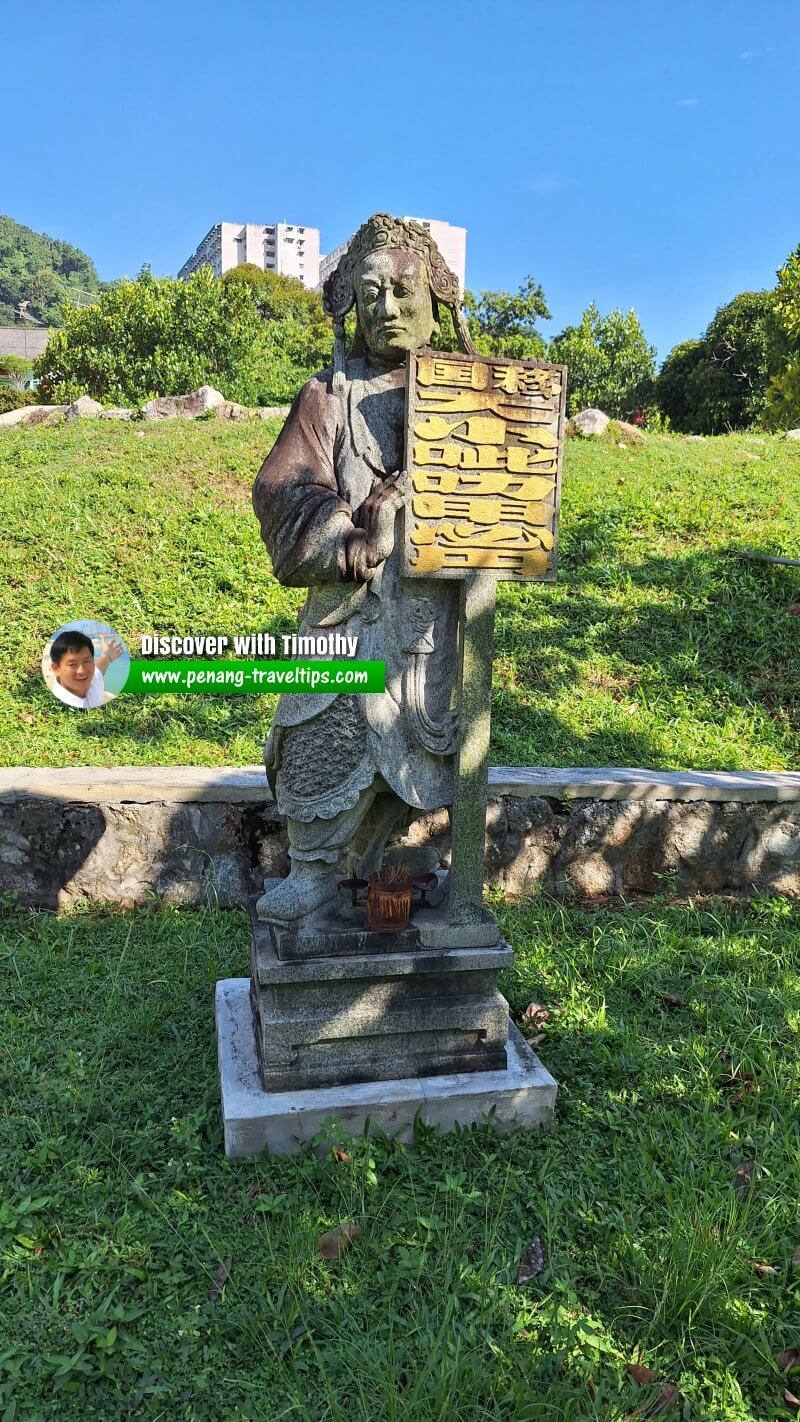 Kapitan Chung Keng Quee's Tomb