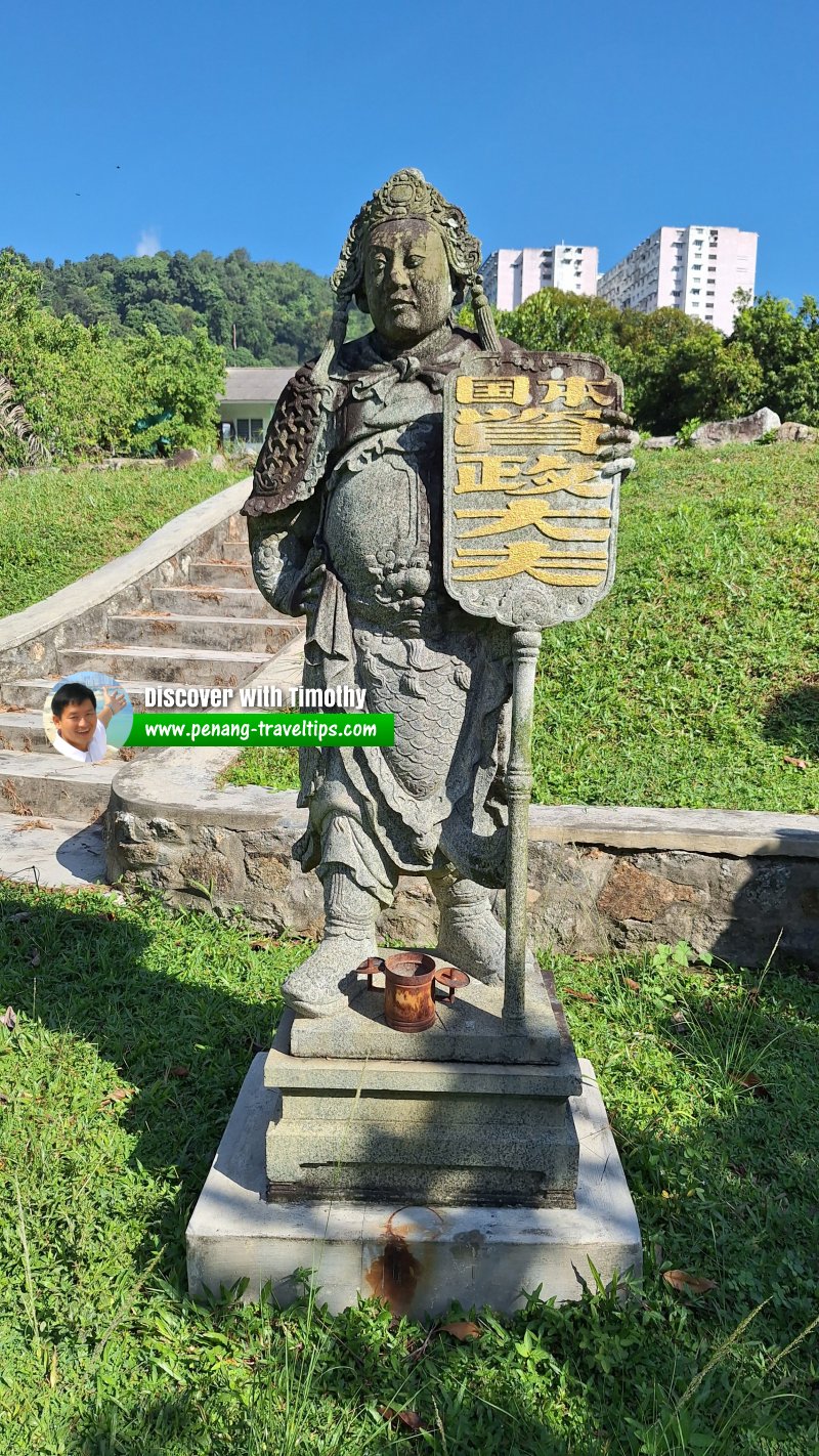 Kapitan Chung Keng Quee's Tomb