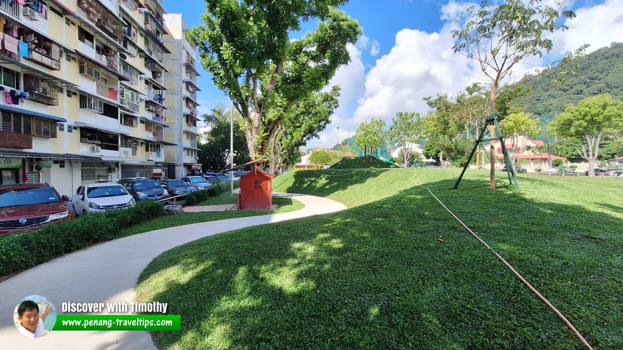 Taman Kejiranan Lengkok Nipah