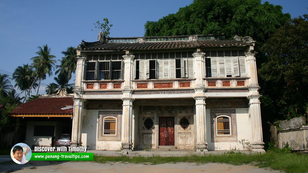 Chinese manor house in Bukit Tambun