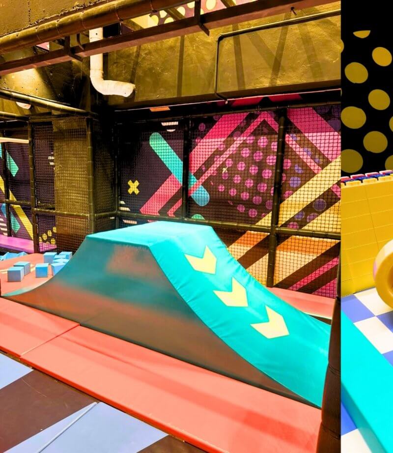 Kidster Gurney Plaza Kidster Gurney Plaza