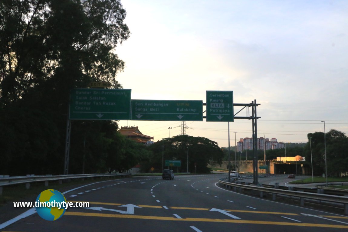 Sungai Besi Expressway (E9)