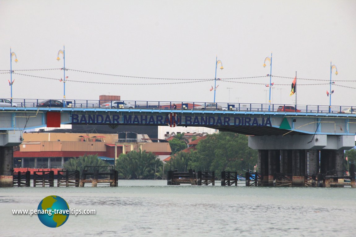 Sultan Ismail Bridge, Muar