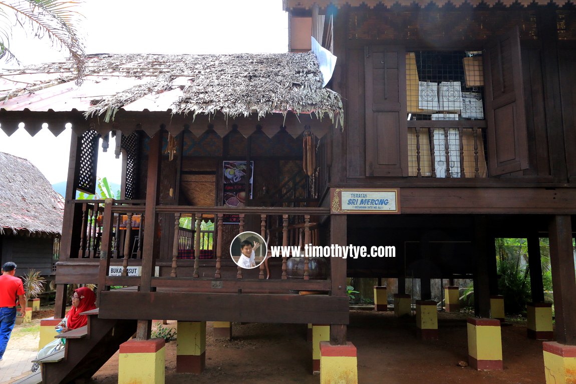 Teratak Sri Menong, traditional house at Makam Mahsuri