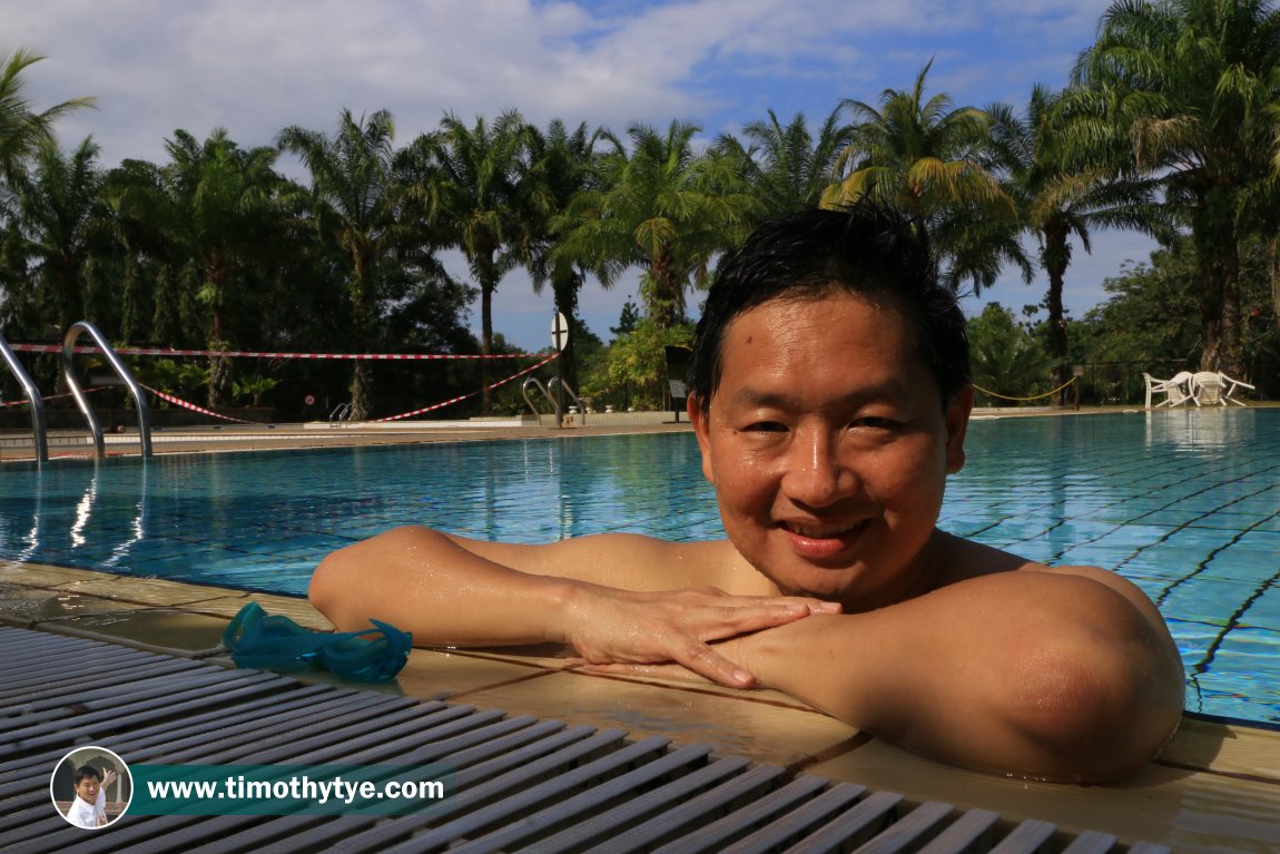 Cinta Sayang Resort swimming pool