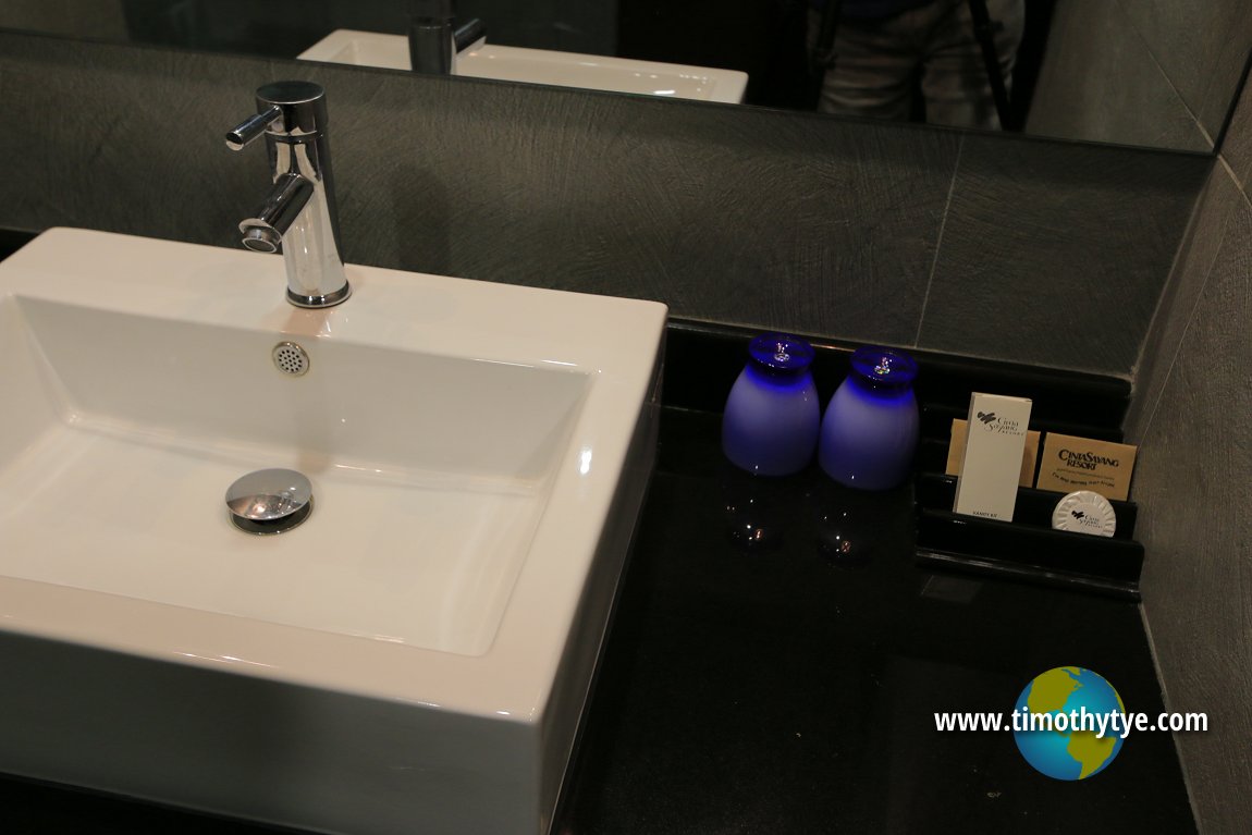 CS Cafe, Cinta Sayang Resort