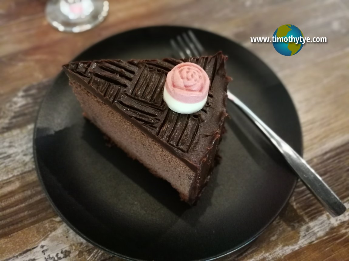 CS Cafe, Cinta Sayang Resort