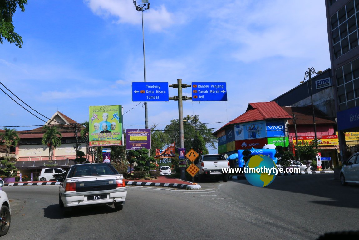 Jalan Tengku Ahmad, Pasir Mas, Kelantan