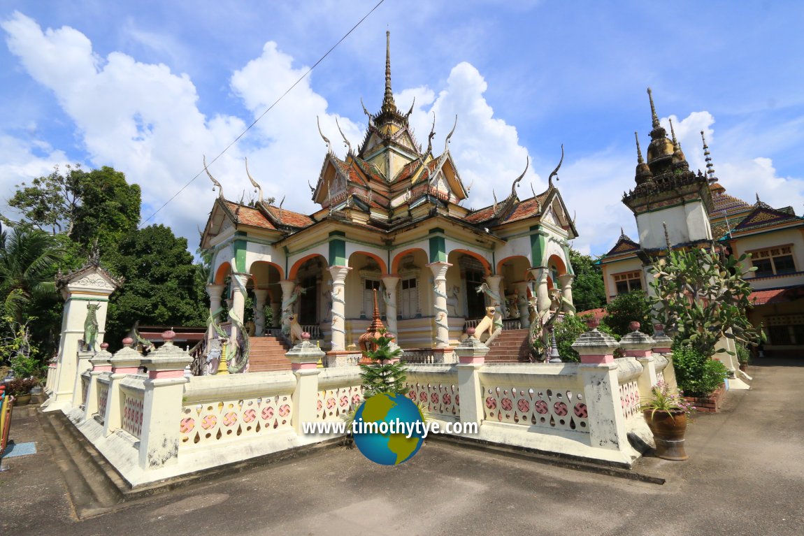 Ordination Hall, Wat Uttamaram