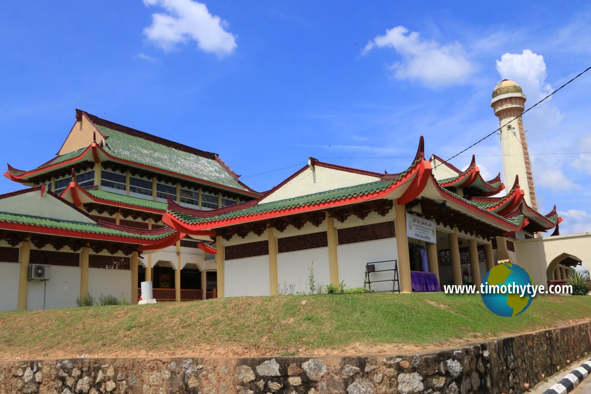 Sultan Ismail Petra Silver Jubilee Mosque