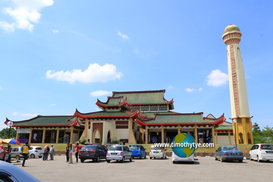 Sultan Ismail Petra Silver Jubilee Mosque