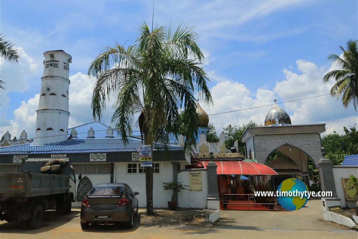 Masjid As-Salam in Jedok