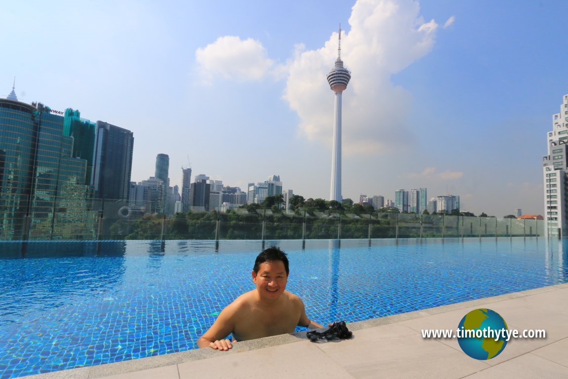 Infinity Swimming Pool @ Hotel Stripes Kuala Lumpur