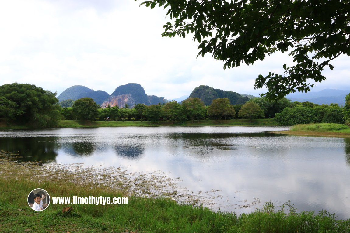 Scenic lake view at Taman Herba Negeri Perak