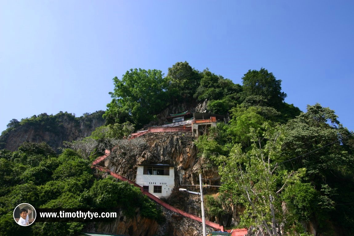 Gunung Layang-Layang, Tambun, Perak