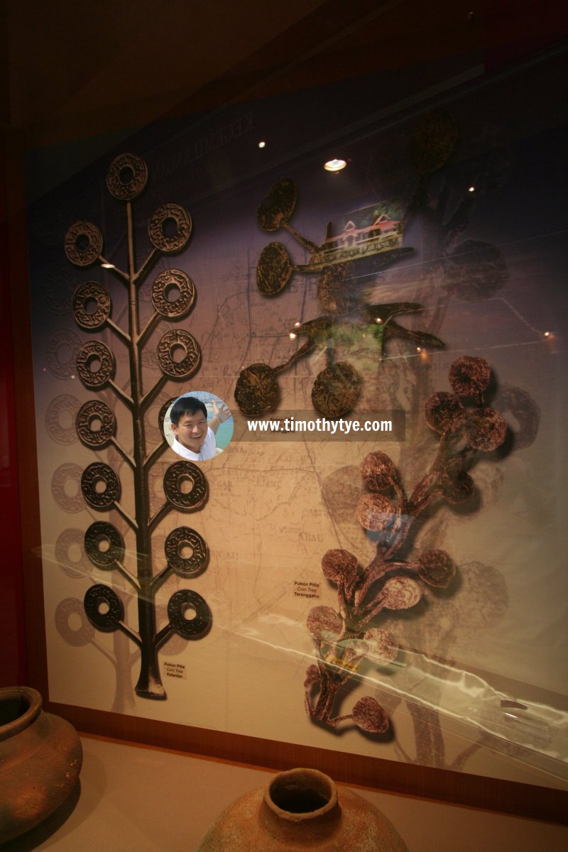 Money tree, Muzium Kota Kayang