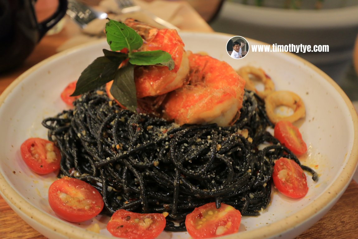 Seafood Aglio Olio @ More by Arang Coffee
