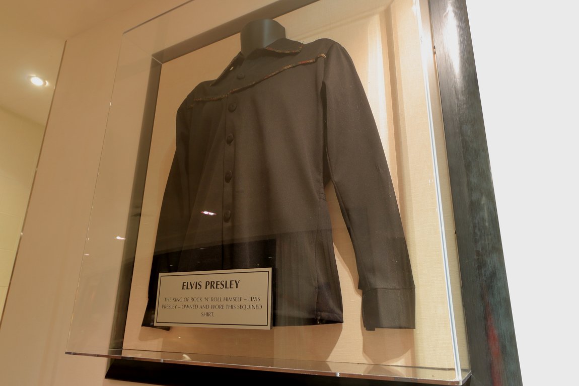 Jacket once worn by the King of Rock 'N Roll - if it's there, it's real