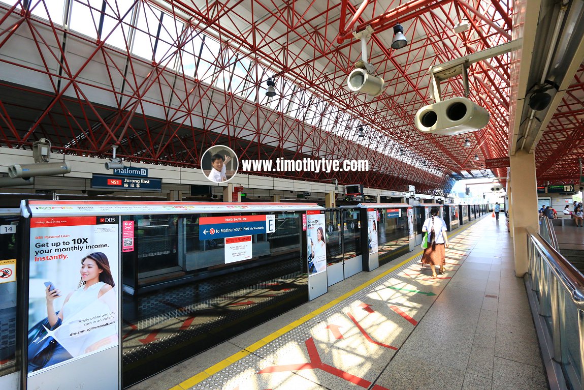 Jurong East MRT Station