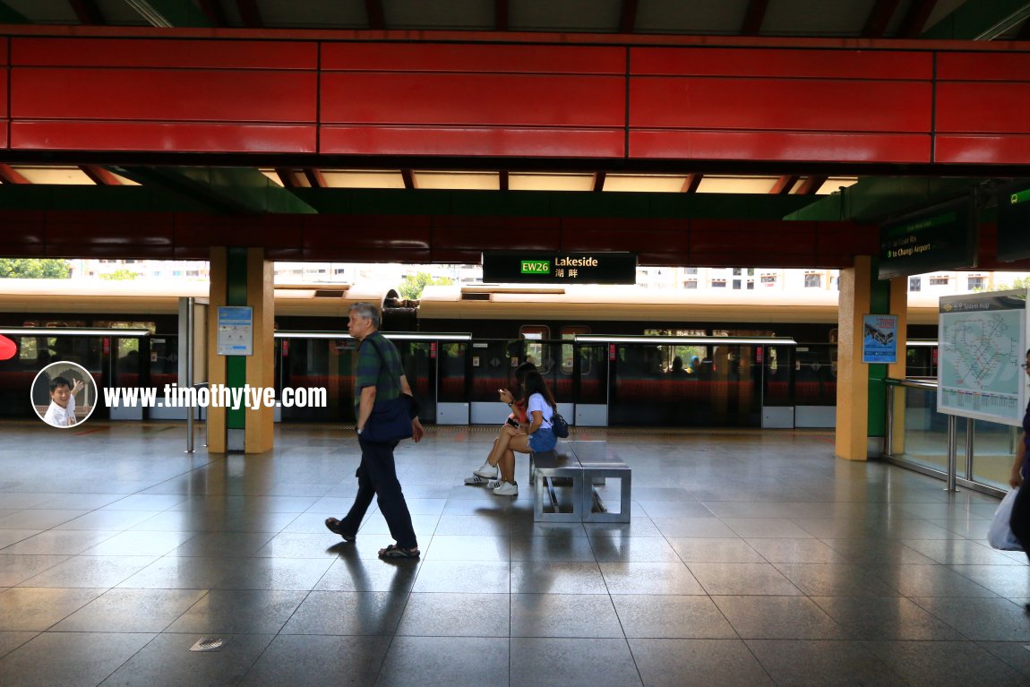 Lakeside MRT Station