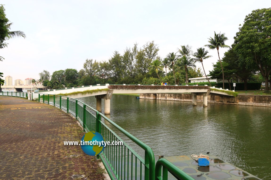 Rochor River