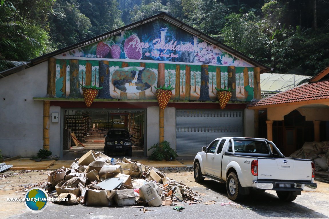 Air Terjun Sungai Bisek