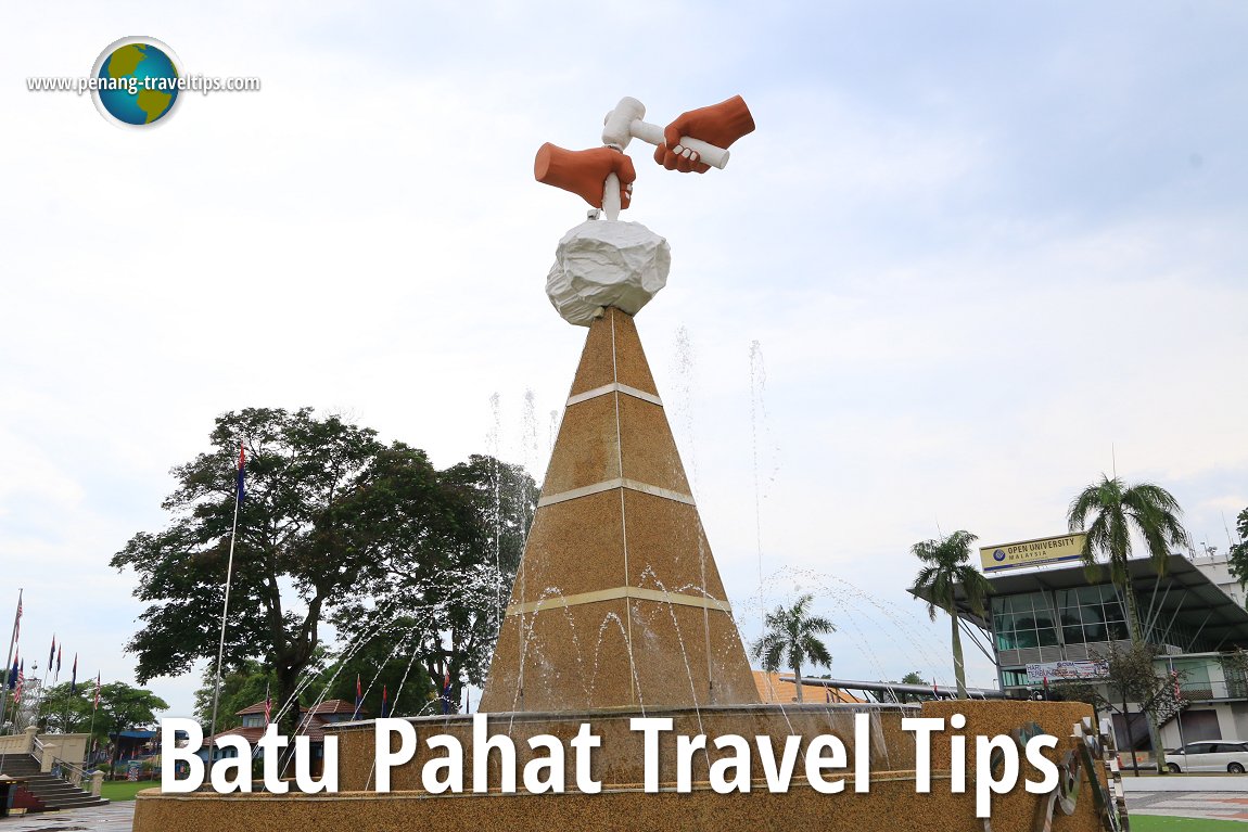 Batu Pahat Monument