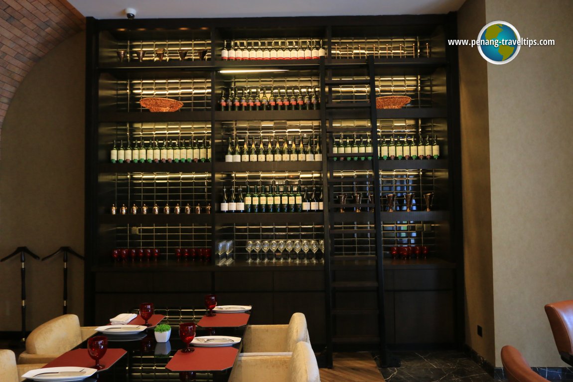 Brasserie 25, Hotel Stripes Kuala Lumpur