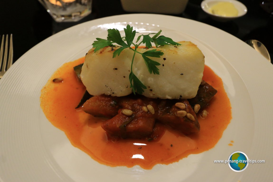 Brasserie 25, Hotel Stripes Kuala Lumpur