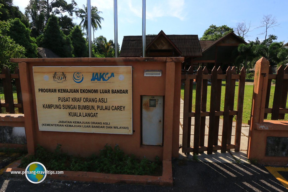 Mah Meri Cultural Village