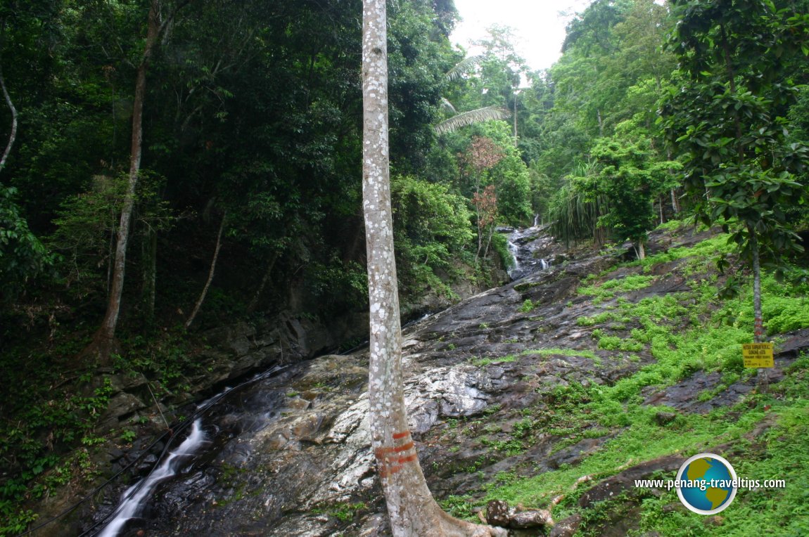 Durian Perangin Waterfall, Langkawi