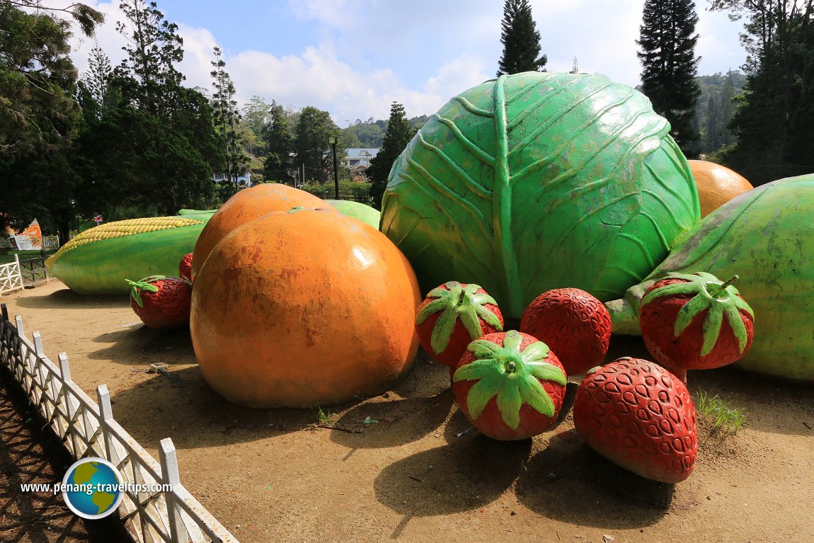 Fruit & Vegetable Sculpture, Tanah Rata Park