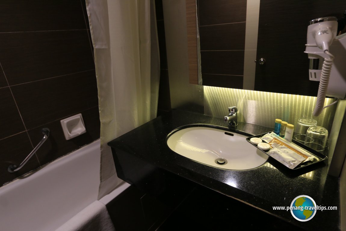 Deluxe room, Grand Paragon Hotel, Johor Bahru