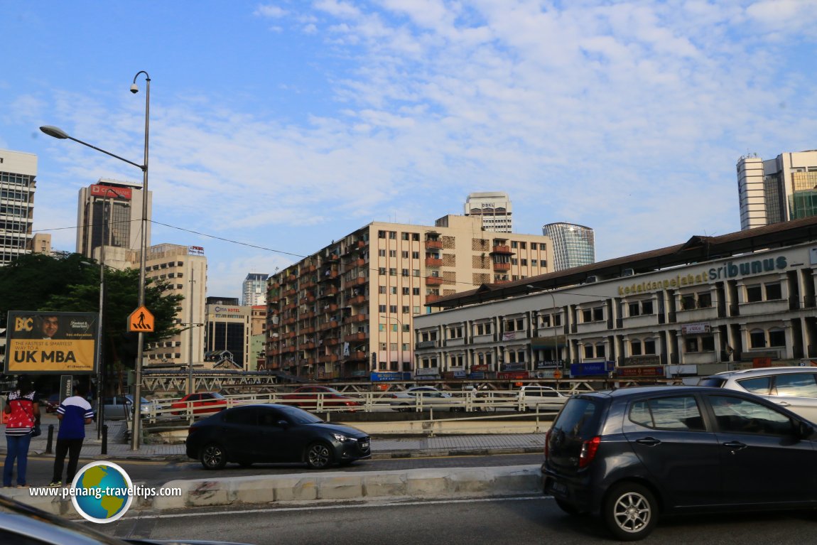 Jalan Munshi Abdullah Bridge across the Klang River.