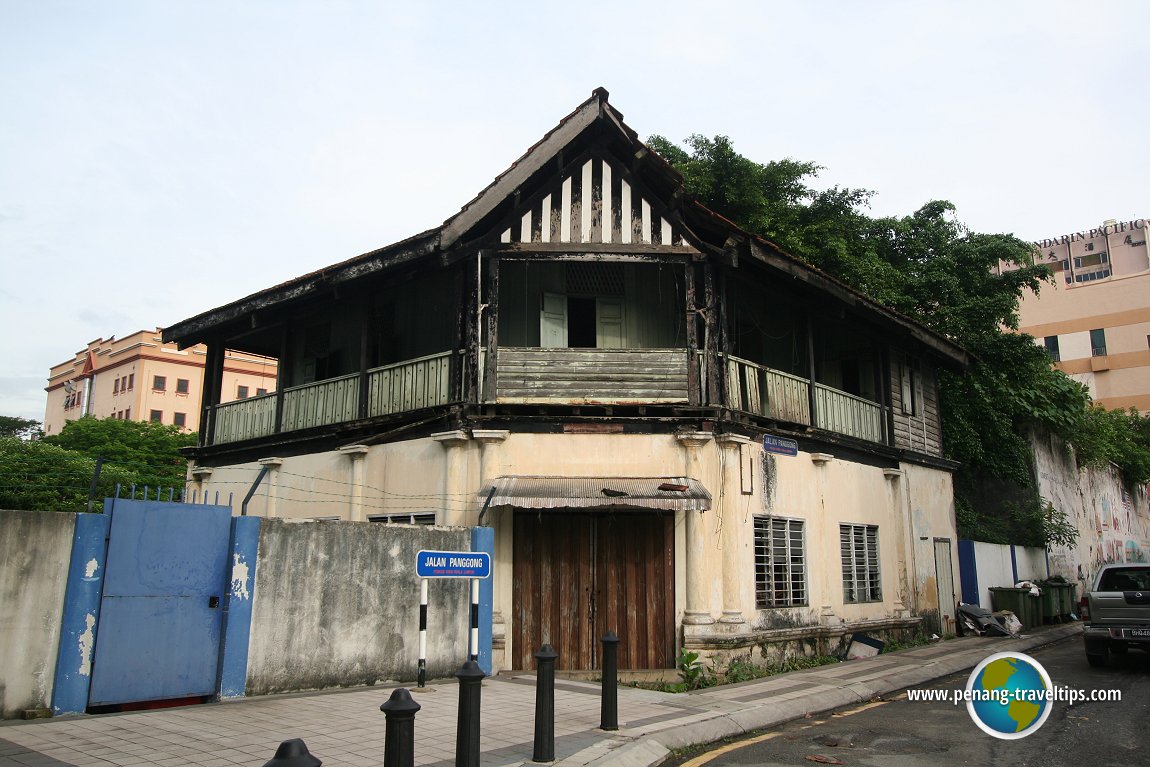 This used to be the police station on Jalan Panggong