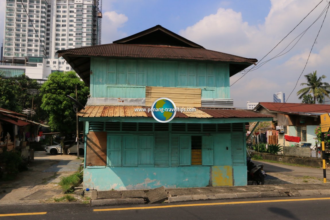 Kampung house, Jalan Raja Bot