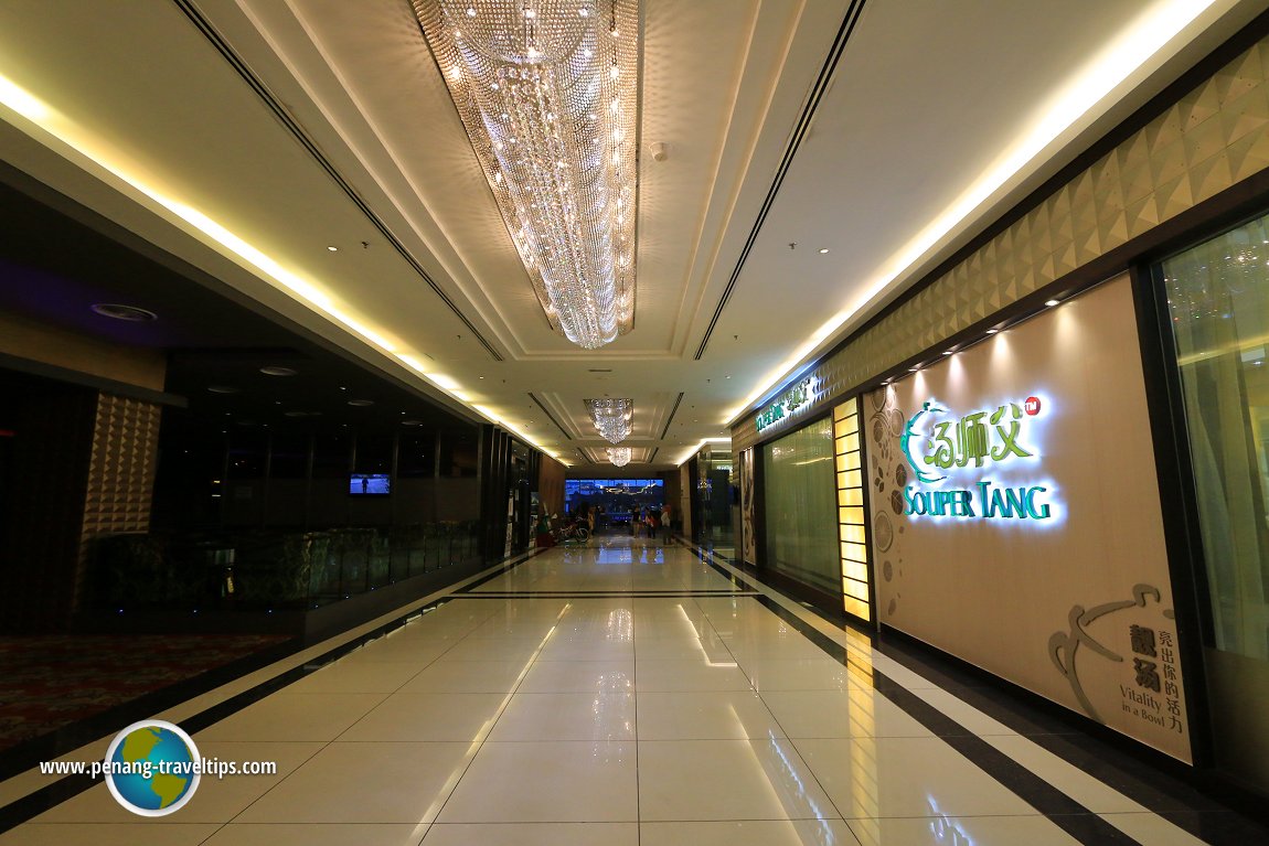 Interior of KSL City Mall
