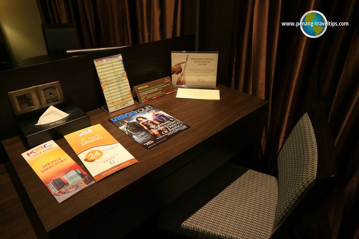 The writing desk in our room at KSL Resort