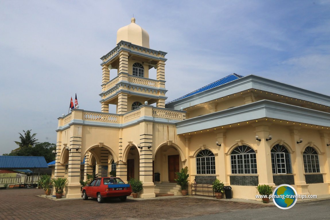 Makam Sultan Mahmud Mangkat Di Julang