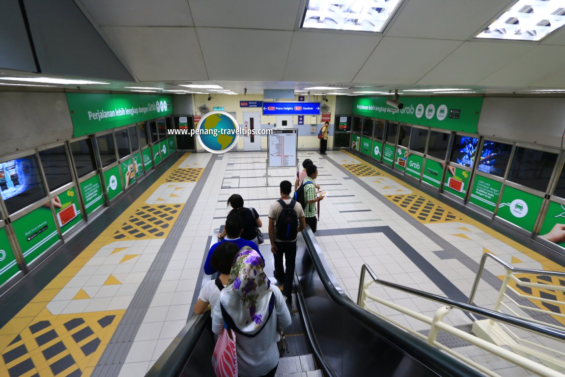 Masjid Jamek LRT Station