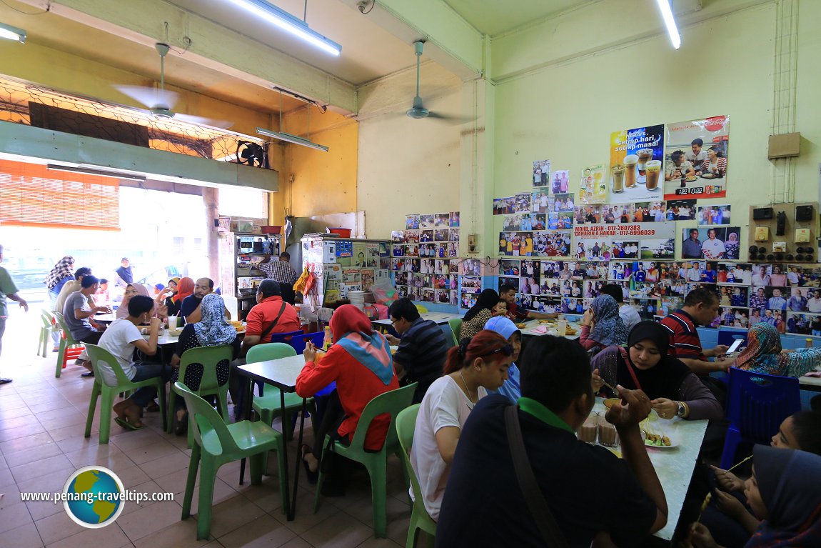 Timothy Tye at Mee Bandung Abu Bakar Hanipah